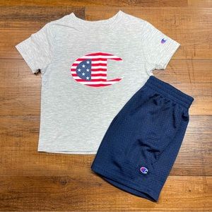 EUC 2pc boys 3T Champion set